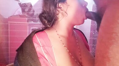 Lund Chusaa Bhabhi Ji Muh Girayaa Pani