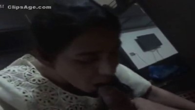 Indian Girl Neenda Neram Sunniyai Oombi Vinthu